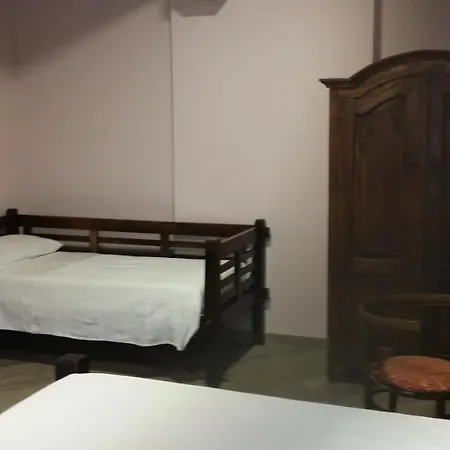 1906 Bed & Breakfast